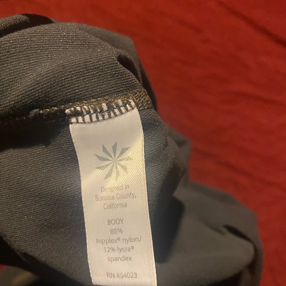 Athleta capris - Picture 4 of 6